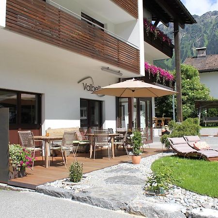 Valbella Bed & Breakfast Partenen Eksteriør billede