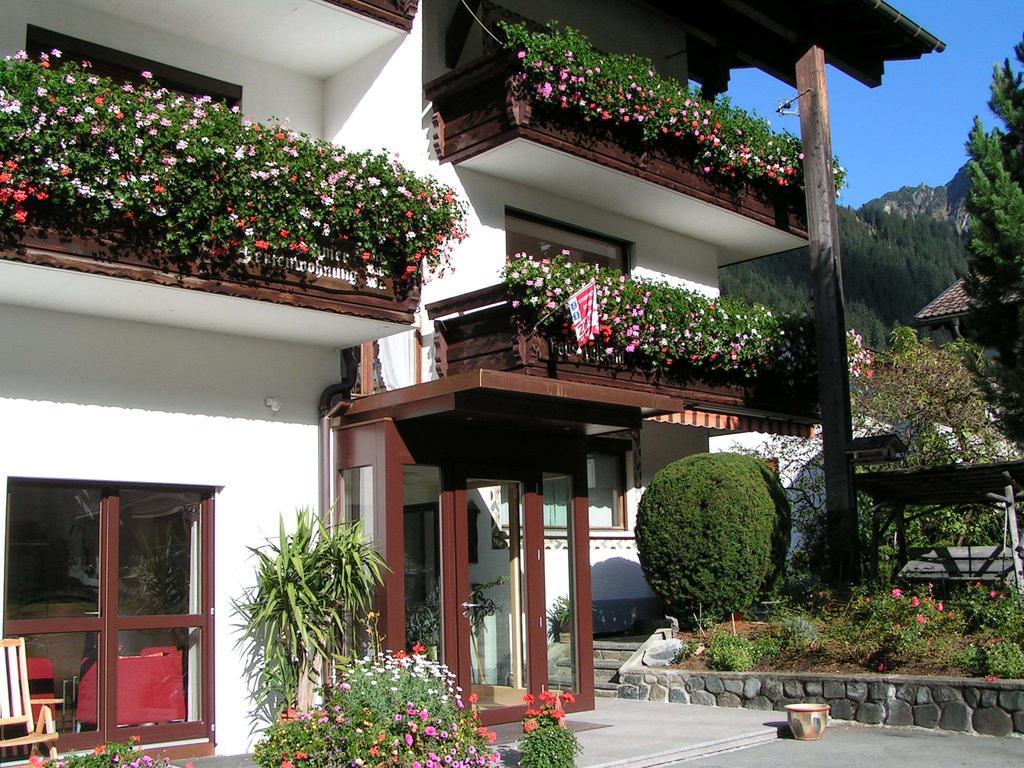 Valbella Bed & Breakfast Partenen Eksteriør billede