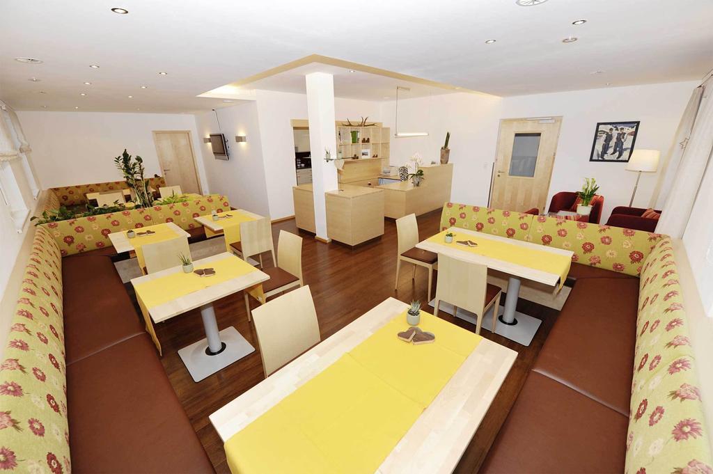 Valbella Bed & Breakfast Partenen Eksteriør billede